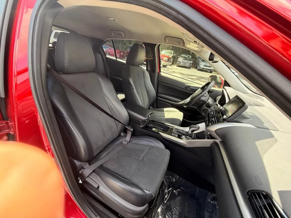 2024 Mitsubishi Eclipse Cross - Image 9 of 12
