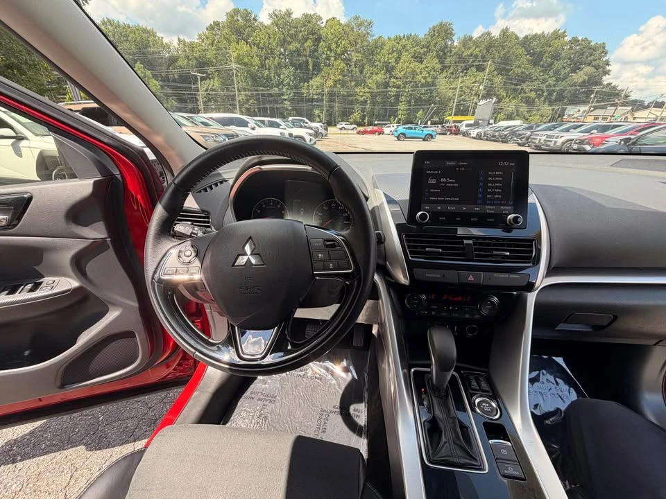2024 Mitsubishi Eclipse Cross - Image 11 of 12