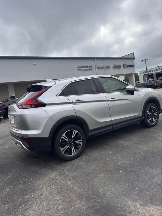 2024 Mitsubishi Eclipse Cross - Image 3 of 10