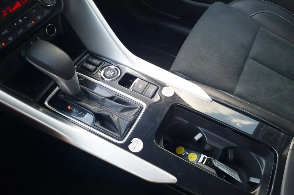 2024 Mitsubishi Eclipse Cross - Image 13 of 17