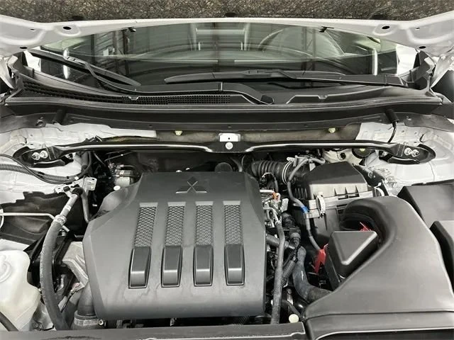 2024 Mitsubishi Eclipse Cross - Image 6 of 20
