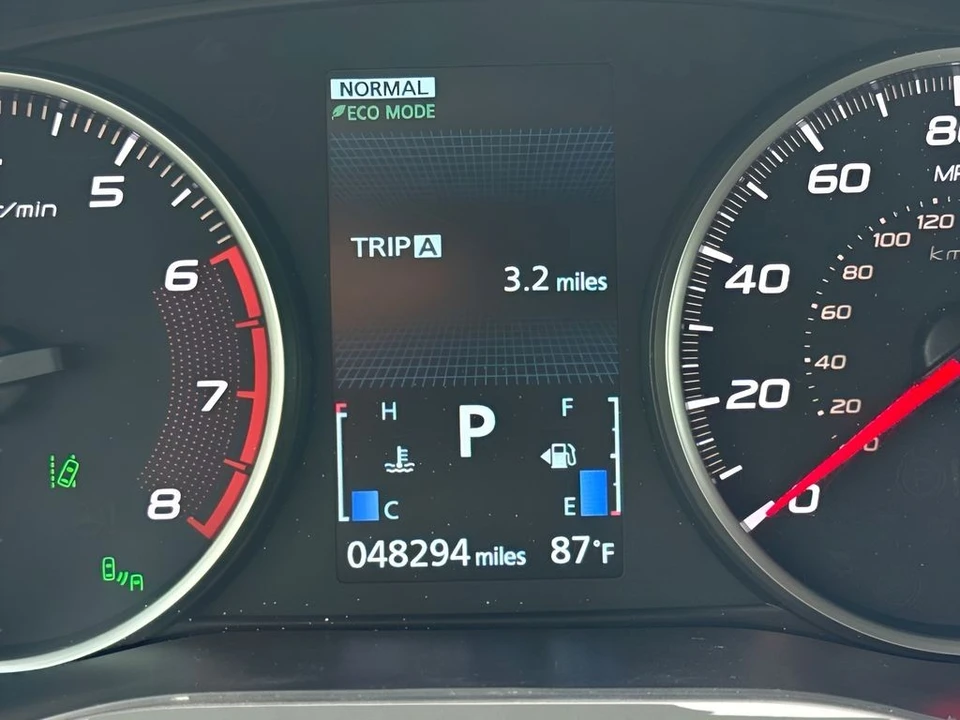 2024 Mitsubishi Eclipse Cross - Image 16 of 25