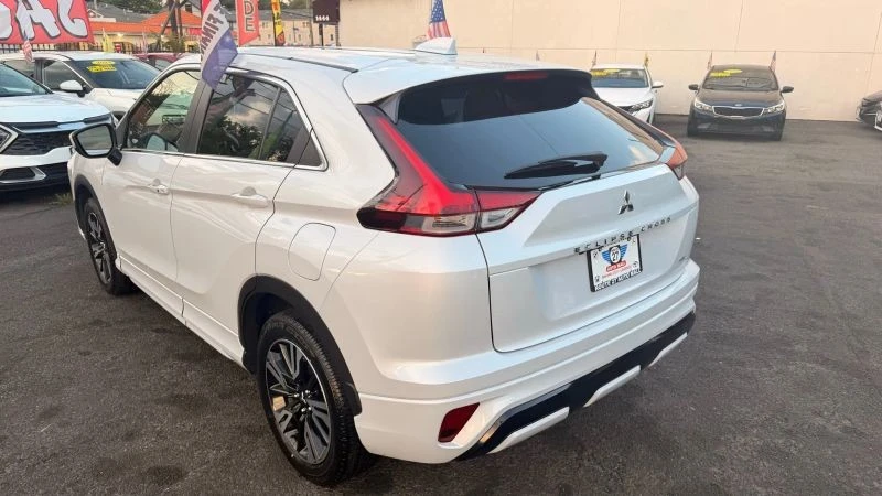 2024 Mitsubishi Eclipse Cross - Image 5 of 12