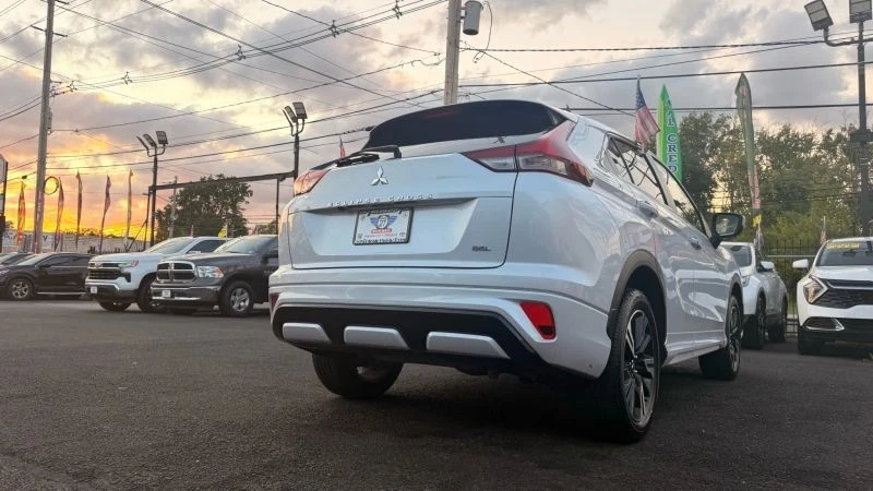 2024 Mitsubishi Eclipse Cross - Image 9 of 12