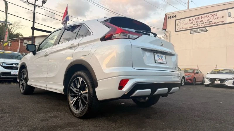 2024 Mitsubishi Eclipse Cross - Image 8 of 12