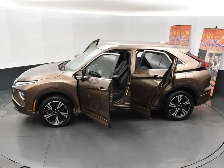 2024 Mitsubishi Eclipse Cross - Image 7 of 12