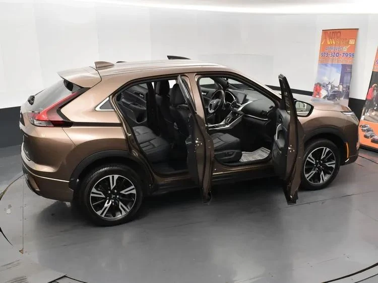 2024 Mitsubishi Eclipse Cross - Image 6 of 12
