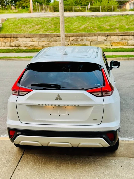 2024 Mitsubishi Eclipse Cross - Image 5 of 20