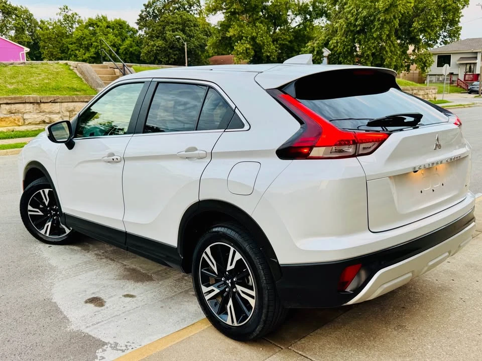 2024 Mitsubishi Eclipse Cross - Image 4 of 20
