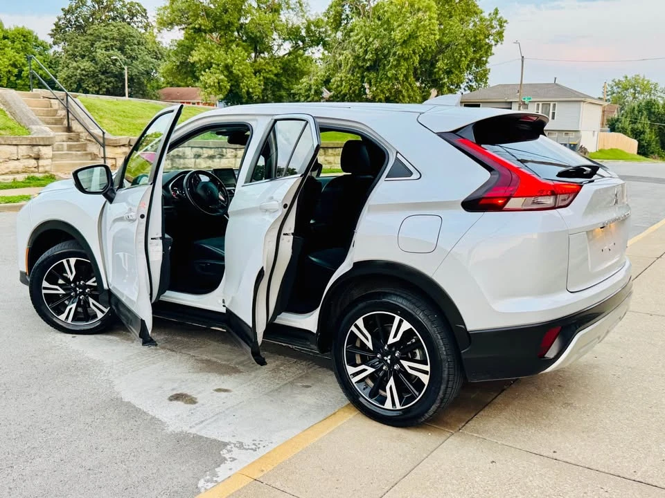 2024 Mitsubishi Eclipse Cross - Image 17 of 20