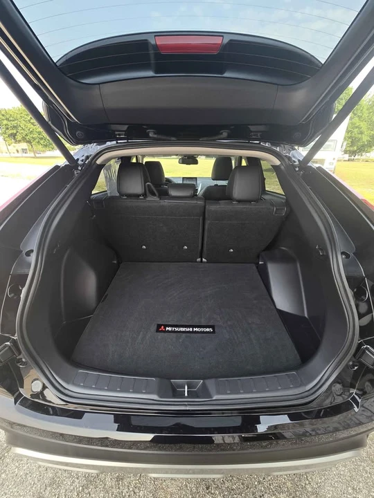 2024 Mitsubishi Eclipse Cross - Image 7 of 11