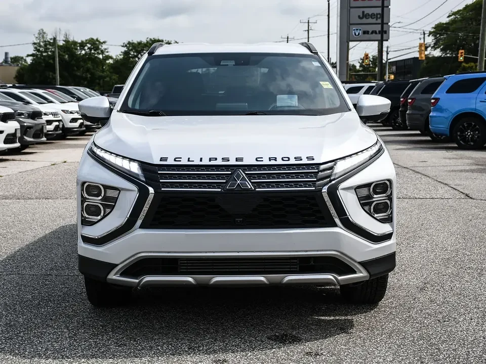 2024 Mitsubishi Eclipse Cross - Image 4 of 12