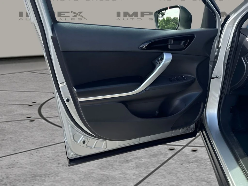 2024 Mitsubishi Eclipse Cross - Image 14 of 20