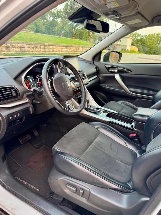 2024 Mitsubishi Eclipse - Image 12 of 17