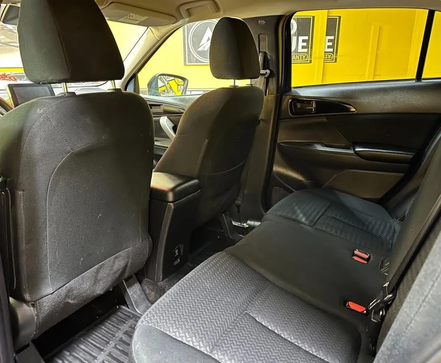 2024 Mitsubishi Eclipse Cross - Image 11 of 15