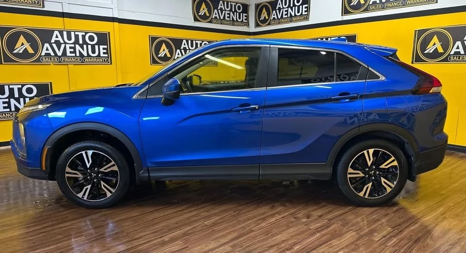 2024 Mitsubishi Eclipse Cross - Image 2 of 15
