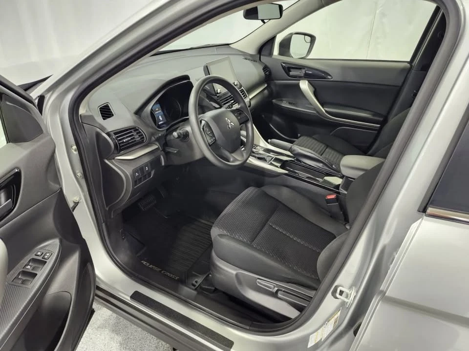 2024 Mitsubishi Eclipse Cross - Image 9 of 20