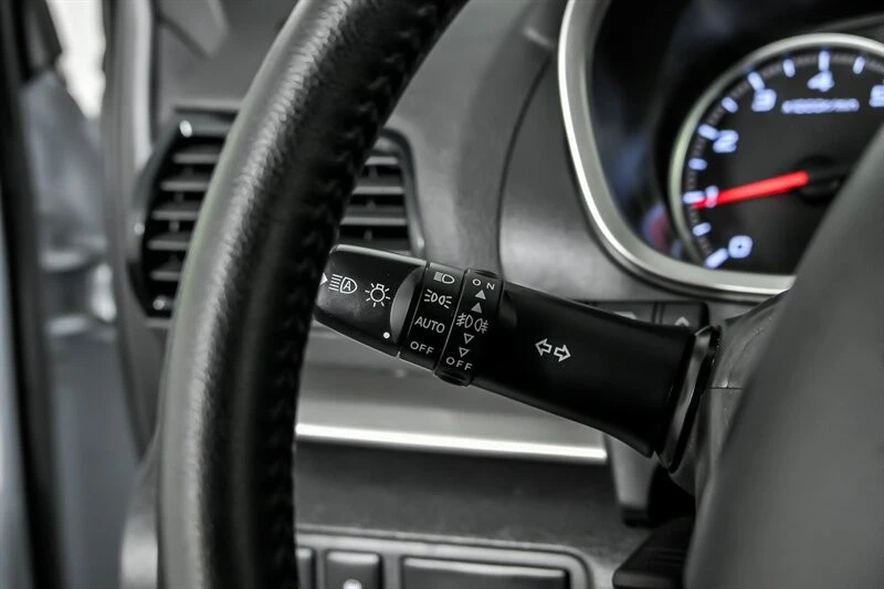 2024 Mitsubishi Eclipse Cross - Image 24 of 31