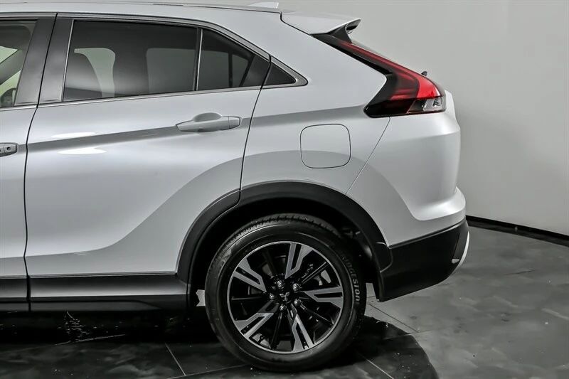 2024 Mitsubishi Eclipse Cross - Image 7 of 31