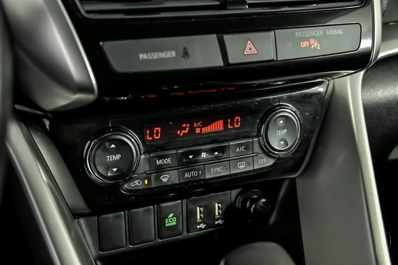 2024 Mitsubishi Eclipse Cross - Image 29 of 31
