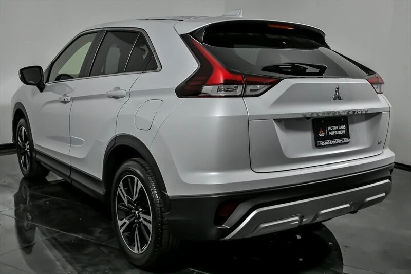 2024 Mitsubishi Eclipse Cross - Image 8 of 31
