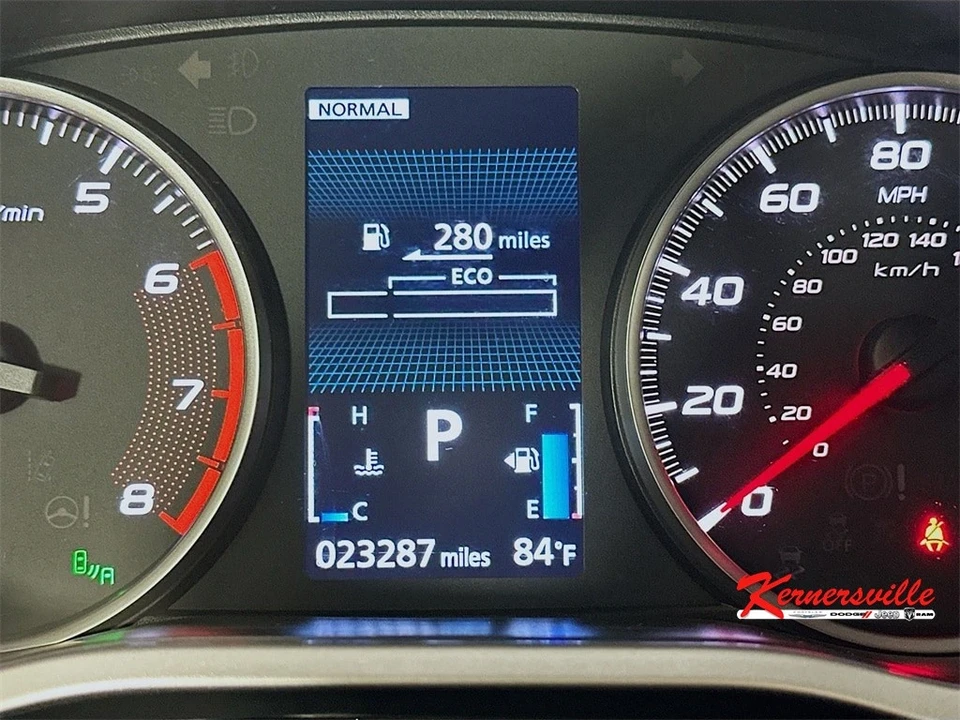 2024 Mitsubishi Eclipse Cross - Image 15 of 21