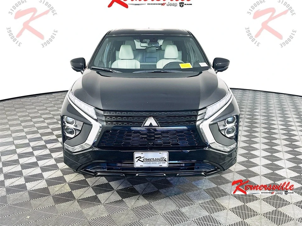 2024 Mitsubishi Eclipse Cross - Image 2 of 21