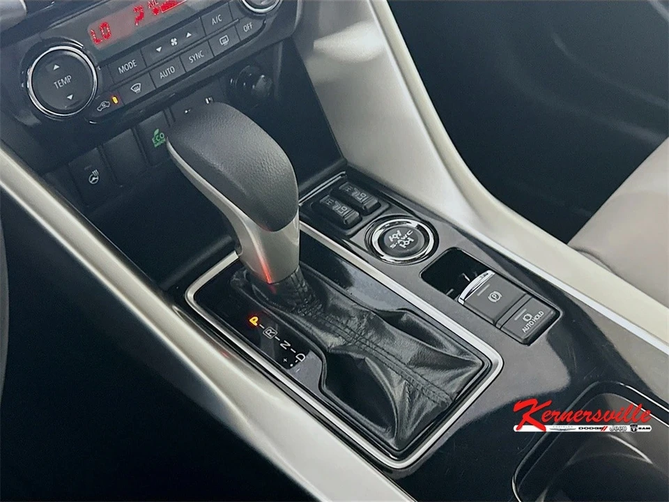 2024 Mitsubishi Eclipse Cross - Image 16 of 21