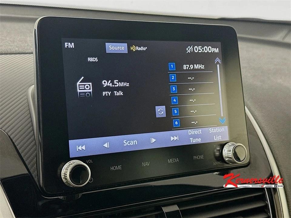 2024 Mitsubishi Eclipse Cross - Image 17 of 21