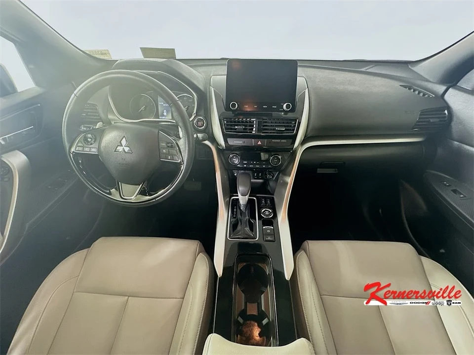 2024 Mitsubishi Eclipse Cross - Image 10 of 21