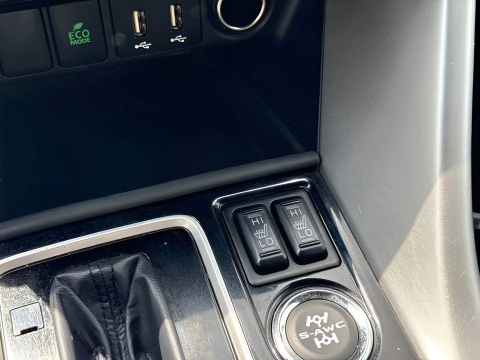 2024 Mitsubishi Eclipse Cross - Image 12 of 25