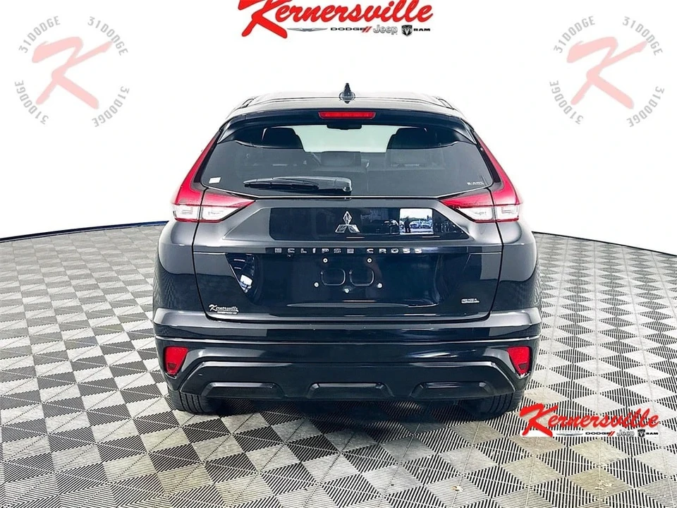 2024 Mitsubishi Eclipse Cross - Image 6 of 12