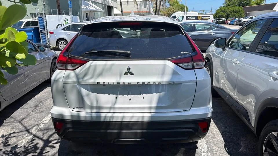 2024 Mitsubishi Eclipse Cross - Image 4 of 9