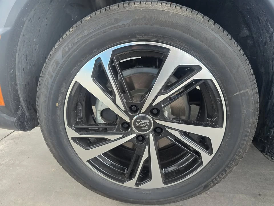 2024 Mitsubishi Eclipse Cross - Image 16 of 18