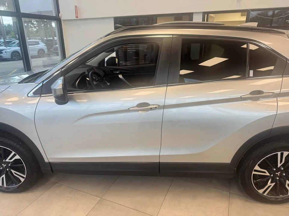 2024 Mitsubishi Eclipse Cross - Image 2 of 5