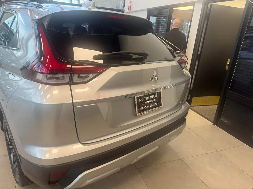 2024 Mitsubishi Eclipse Cross - Image 3 of 5