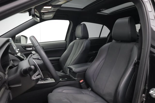 2024 Mitsubishi Eclipse Cross - Image 8 of 10