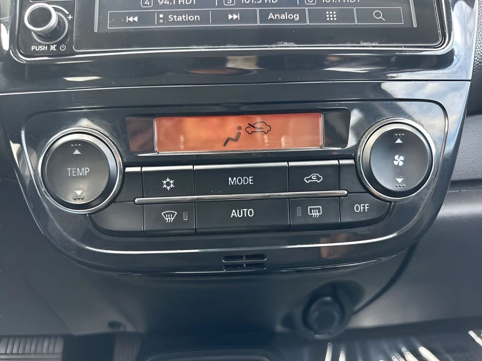 2024 Mitsubishi Mirage 6th Gen - Image 17 of 21