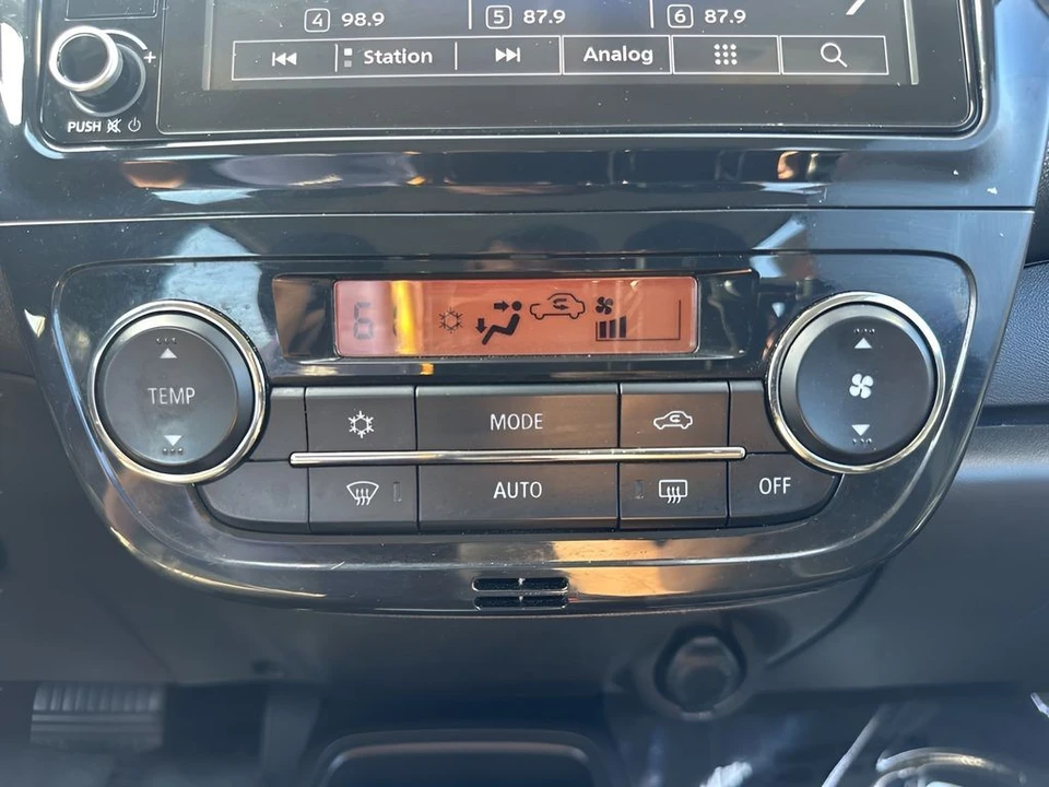 2024 Mitsubishi Mirage 6th Gen - Image 17 of 21