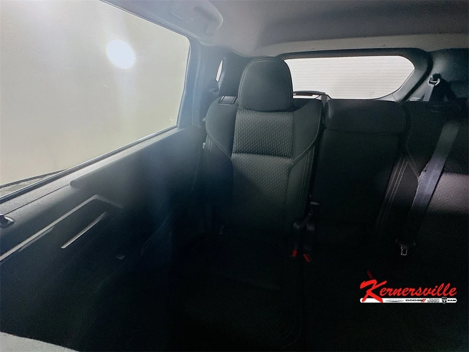 2024 Mitsubishi Outlander - Image 12 of 21