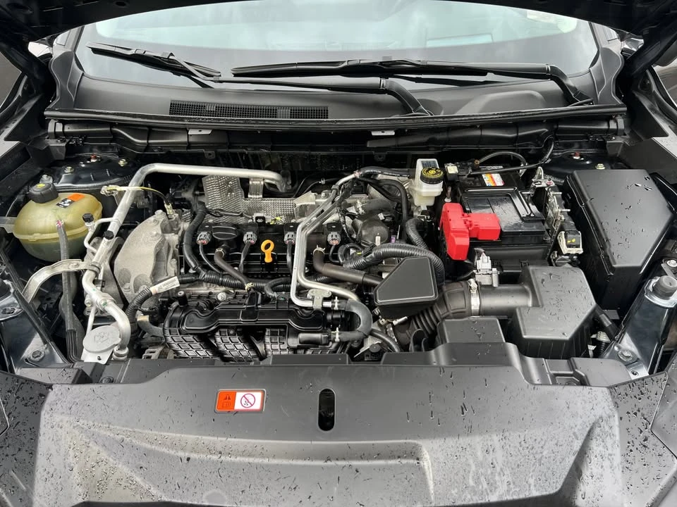 2024 Mitsubishi Outlander - Image 10 of 10