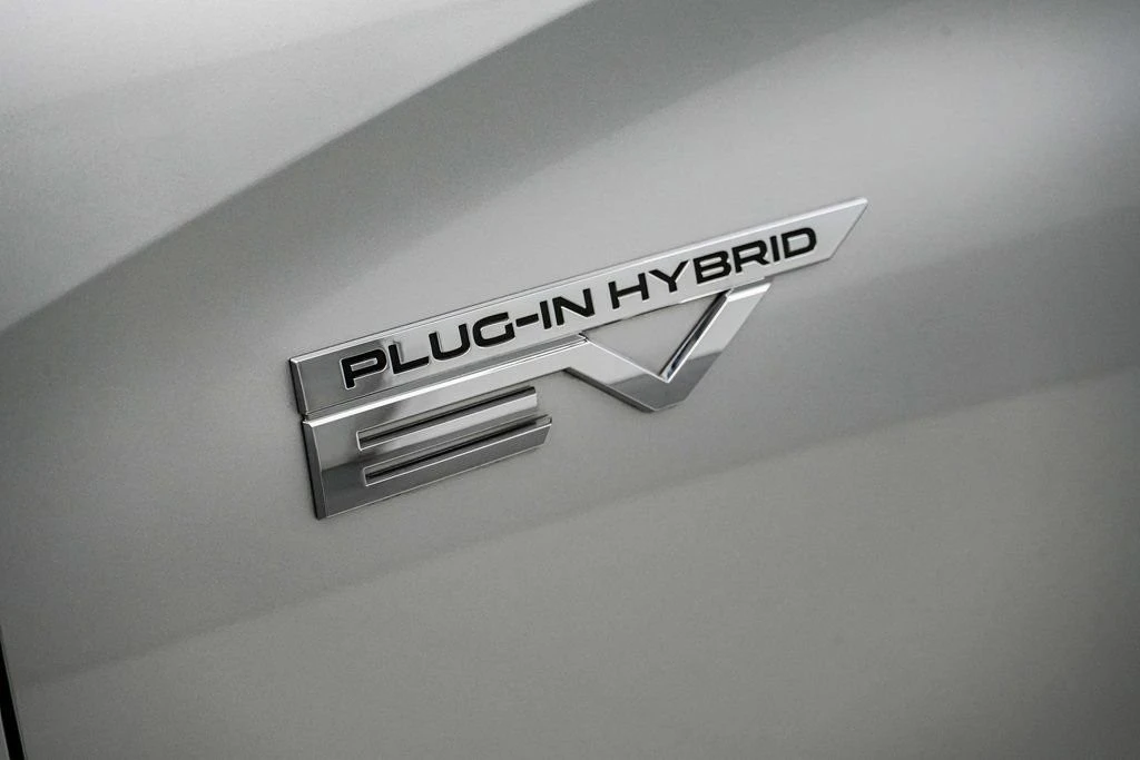 2024 Mitsubishi Outlander - Image 12 of 21