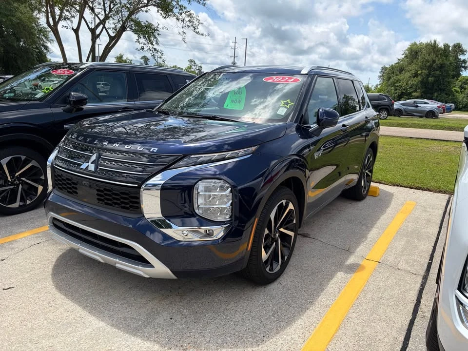 2024 Mitsubishi Outlander - Image 3 of 14