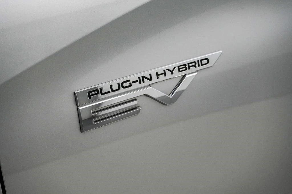 2024 Mitsubishi Outlander - Image 12 of 21