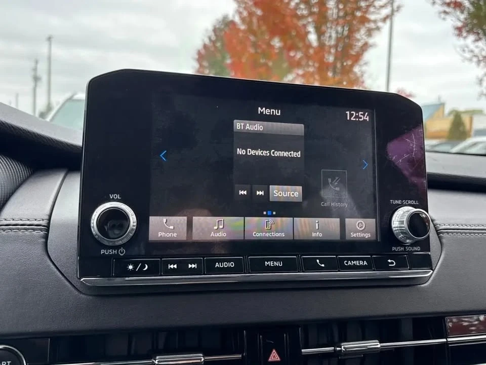 2024 Mitsubishi Outlander - Image 11 of 16