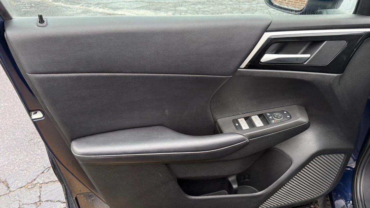 2024 Mitsubishi Outlander - Image 21 of 21