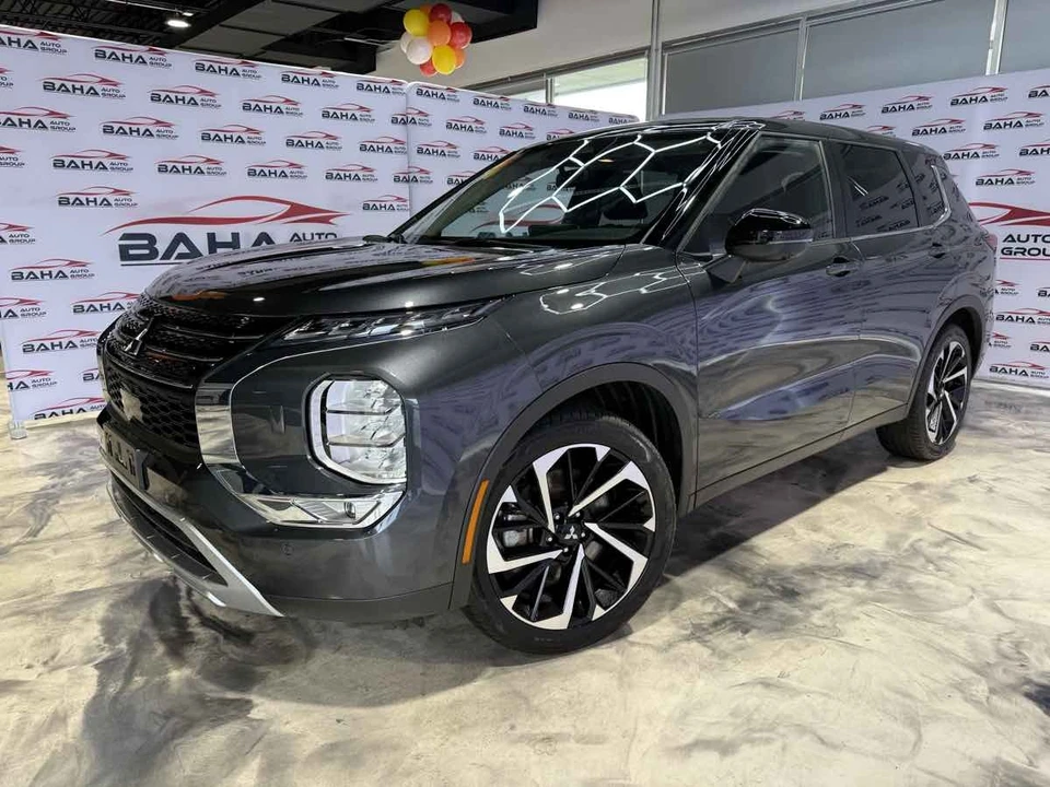 2024 Mitsubishi Outlander - Image 2 of 21