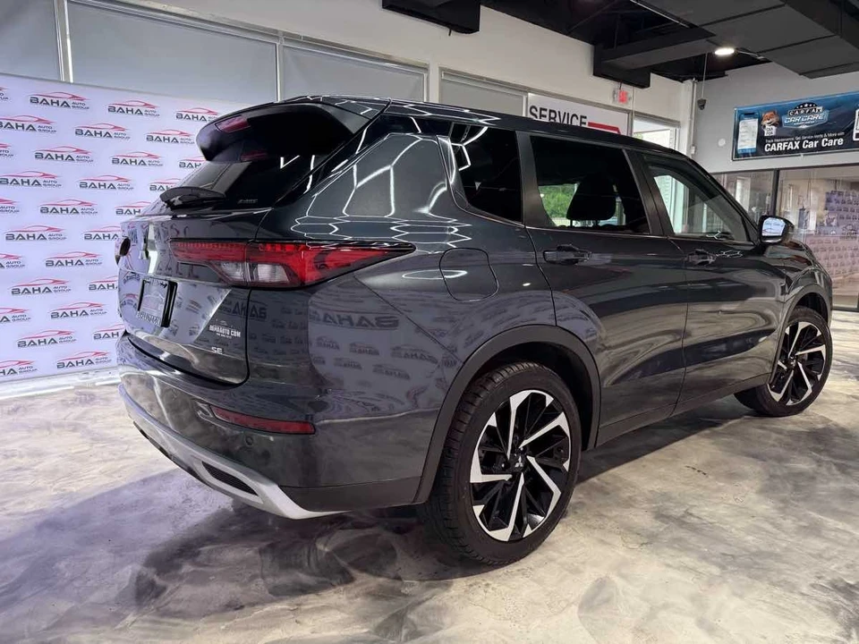 2024 Mitsubishi Outlander - Image 9 of 21