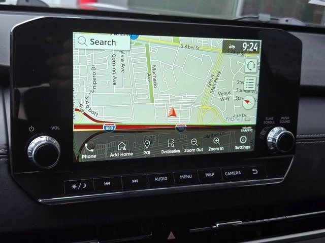 2024 Mitsubishi Outlander - Image 15 of 21