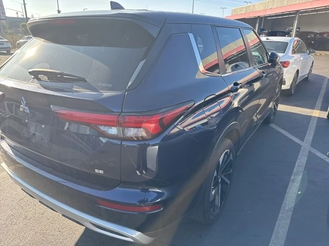 2024 Mitsubishi Outlander - Image 5 of 12